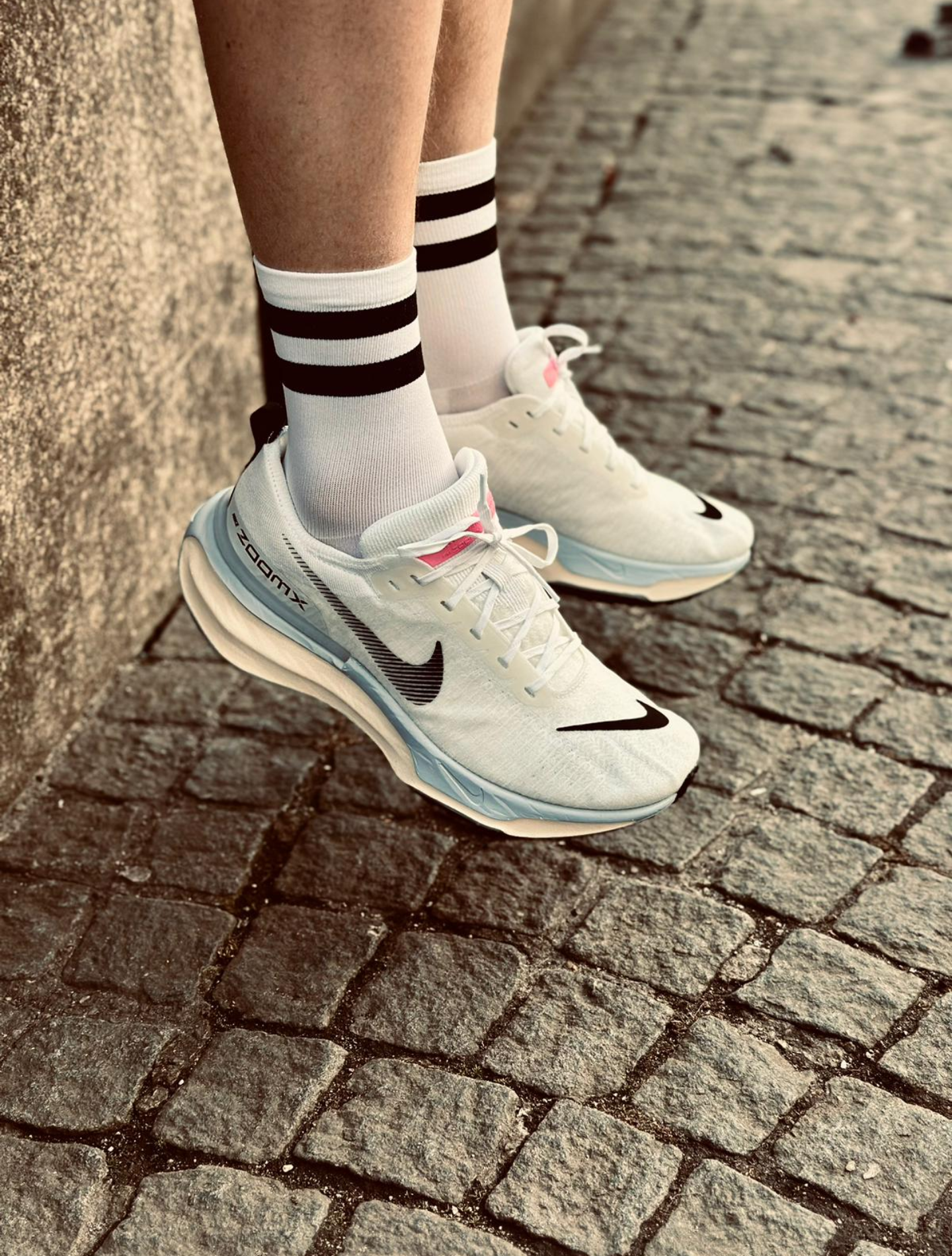 NIKE ZOOMX INVINCIBLE RUN 3