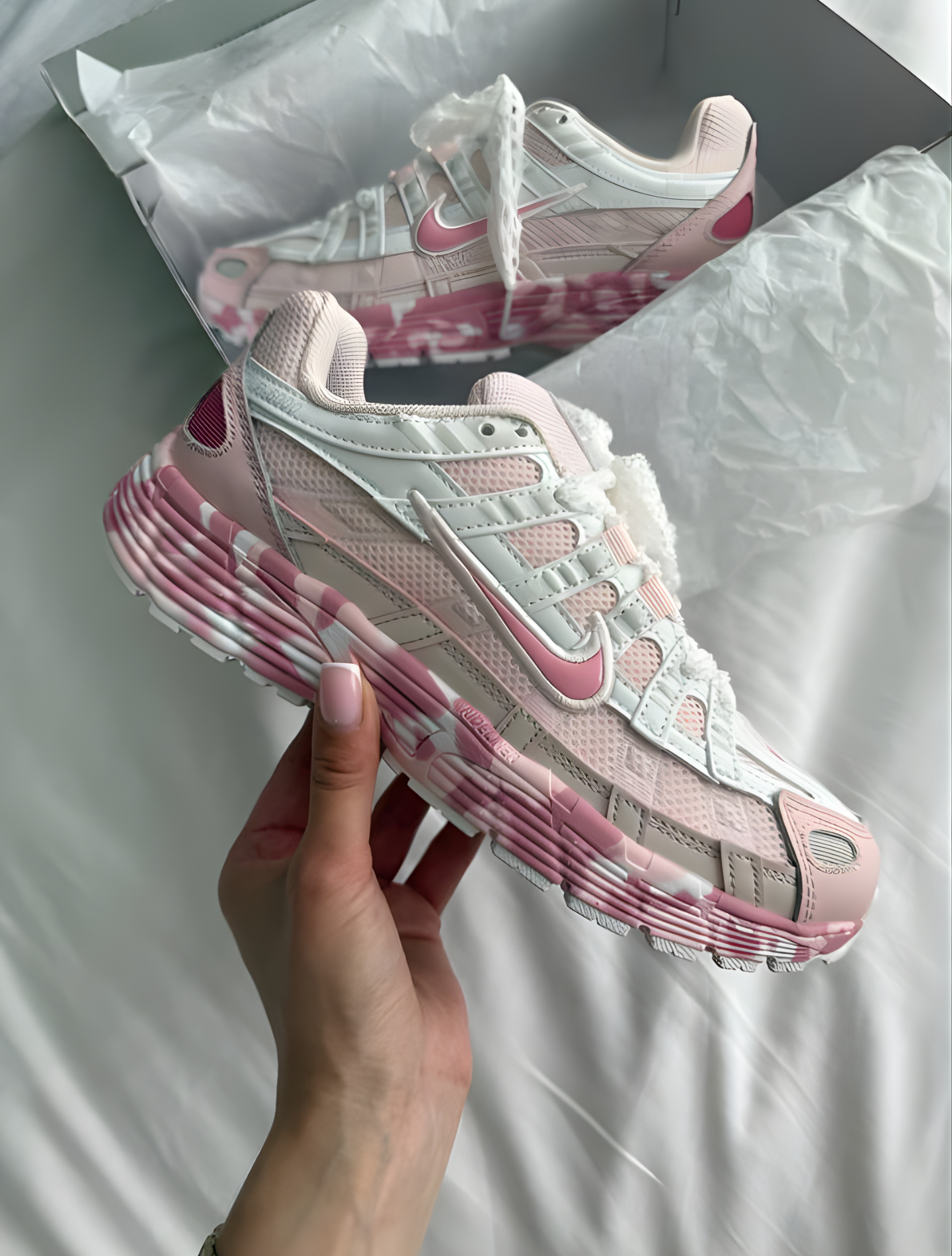 NIKE P-6000 CUSTOM PINK