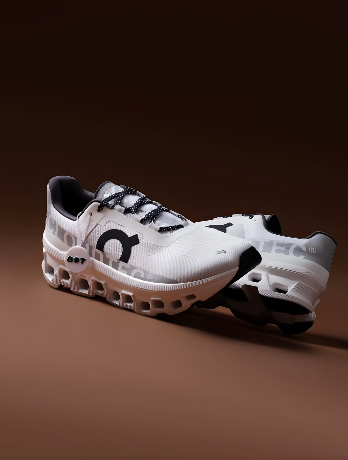 ON CLOUDMONSTER WHITE BLACK