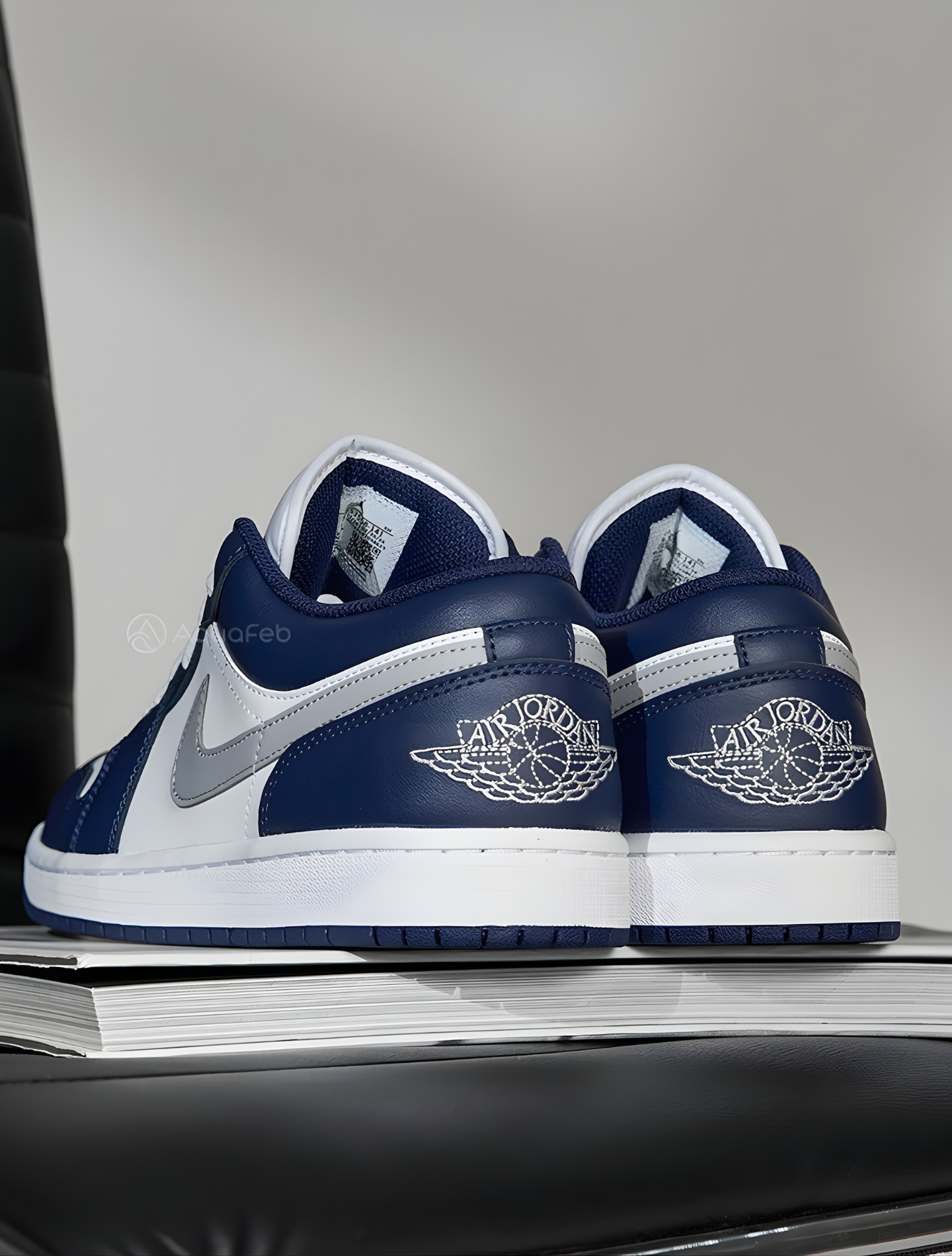 AIR JORDAN 1 LOW MIDNIGHT NAVY