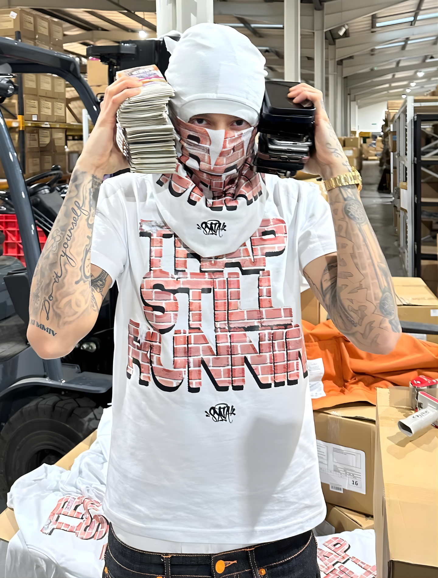 T-SHIRT SYNA WORLD TRAP STILL RUNNIN