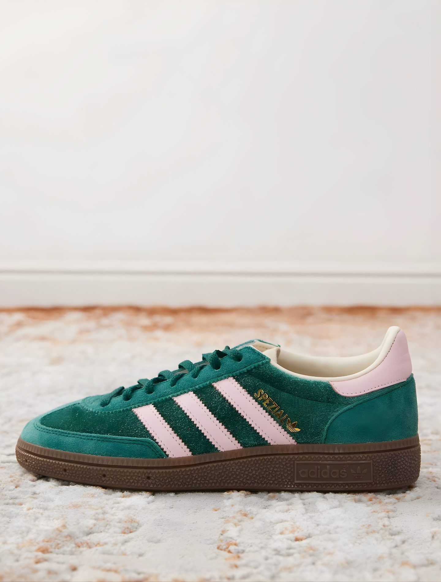 ADIDAS HANDBALL SPEZIAL GREEN PINK VELVET
