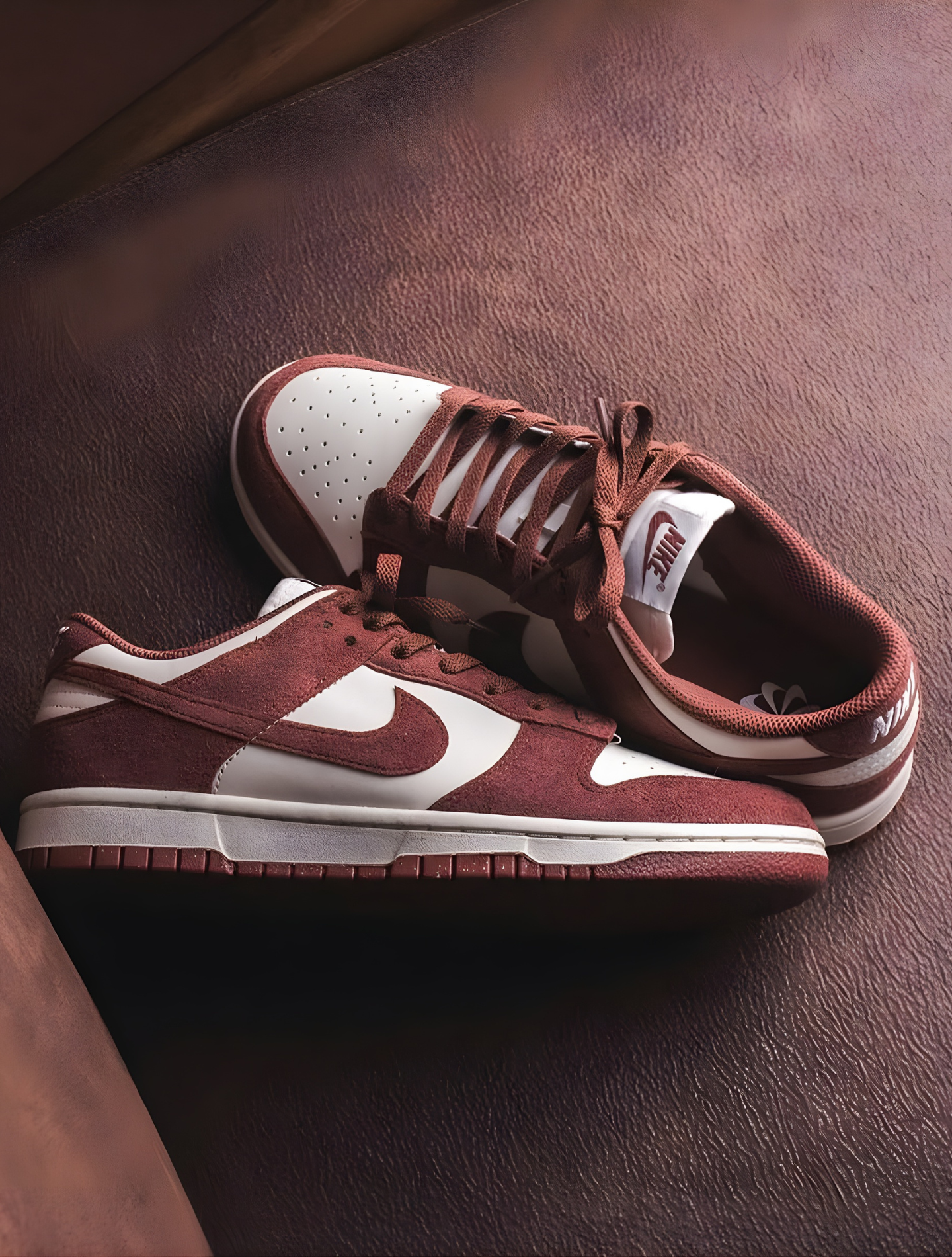 NIKE DUNK LOW NEXT NATURE RED SEPIA