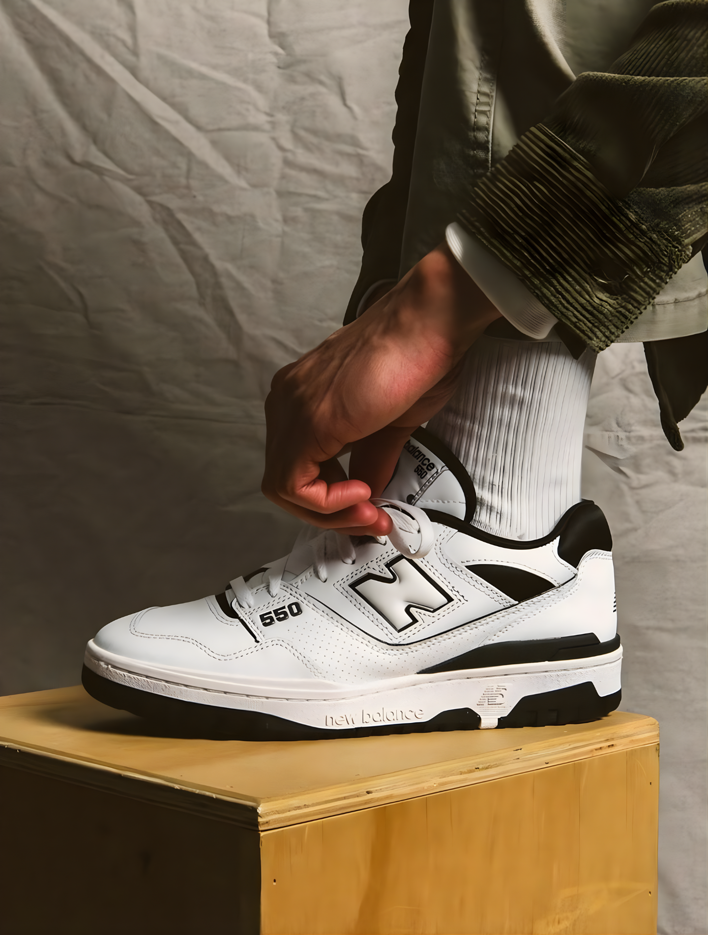 New Balance 550 BLACK/WHITE