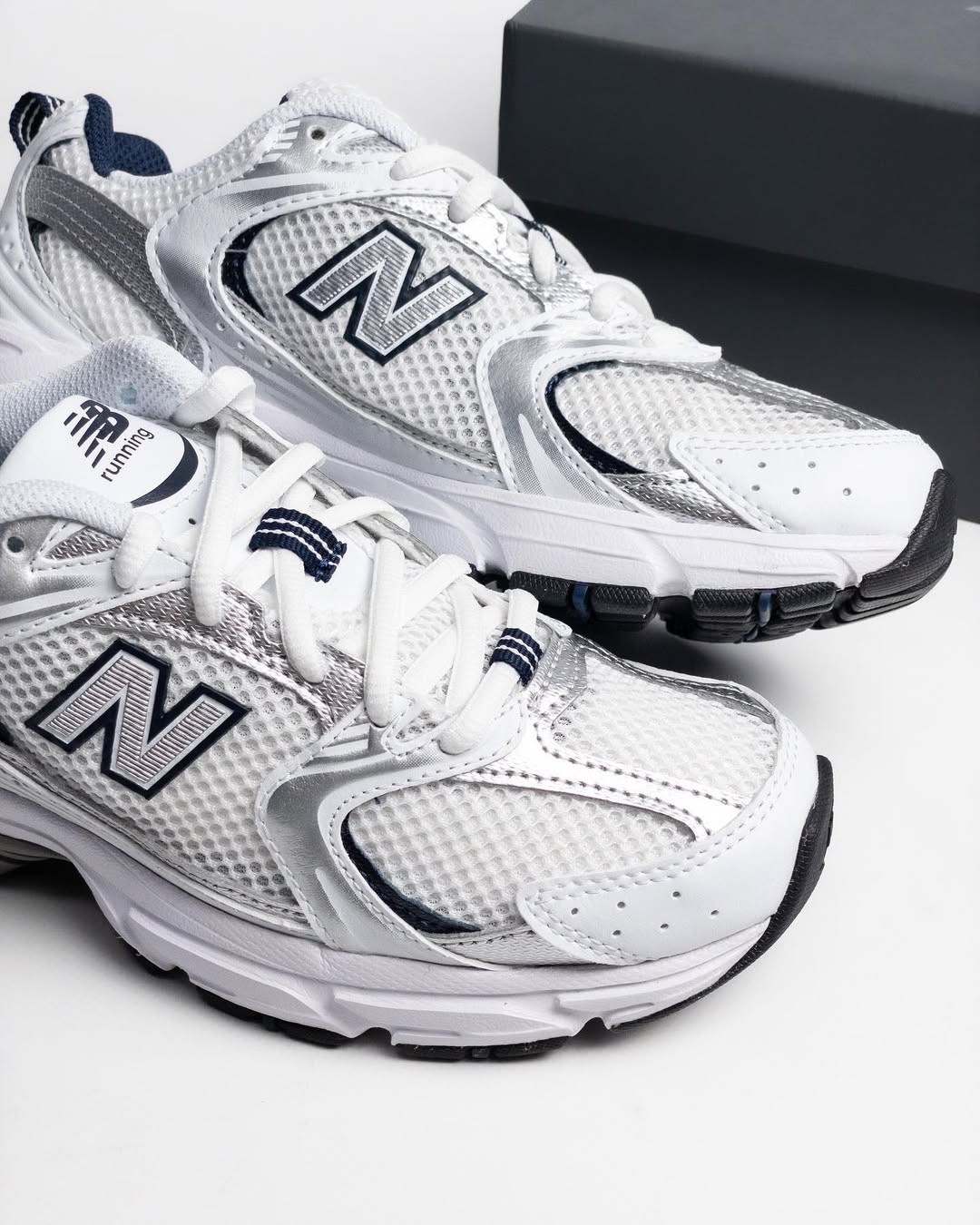 NEW BALANCE 530 WHITE GREY NAVY