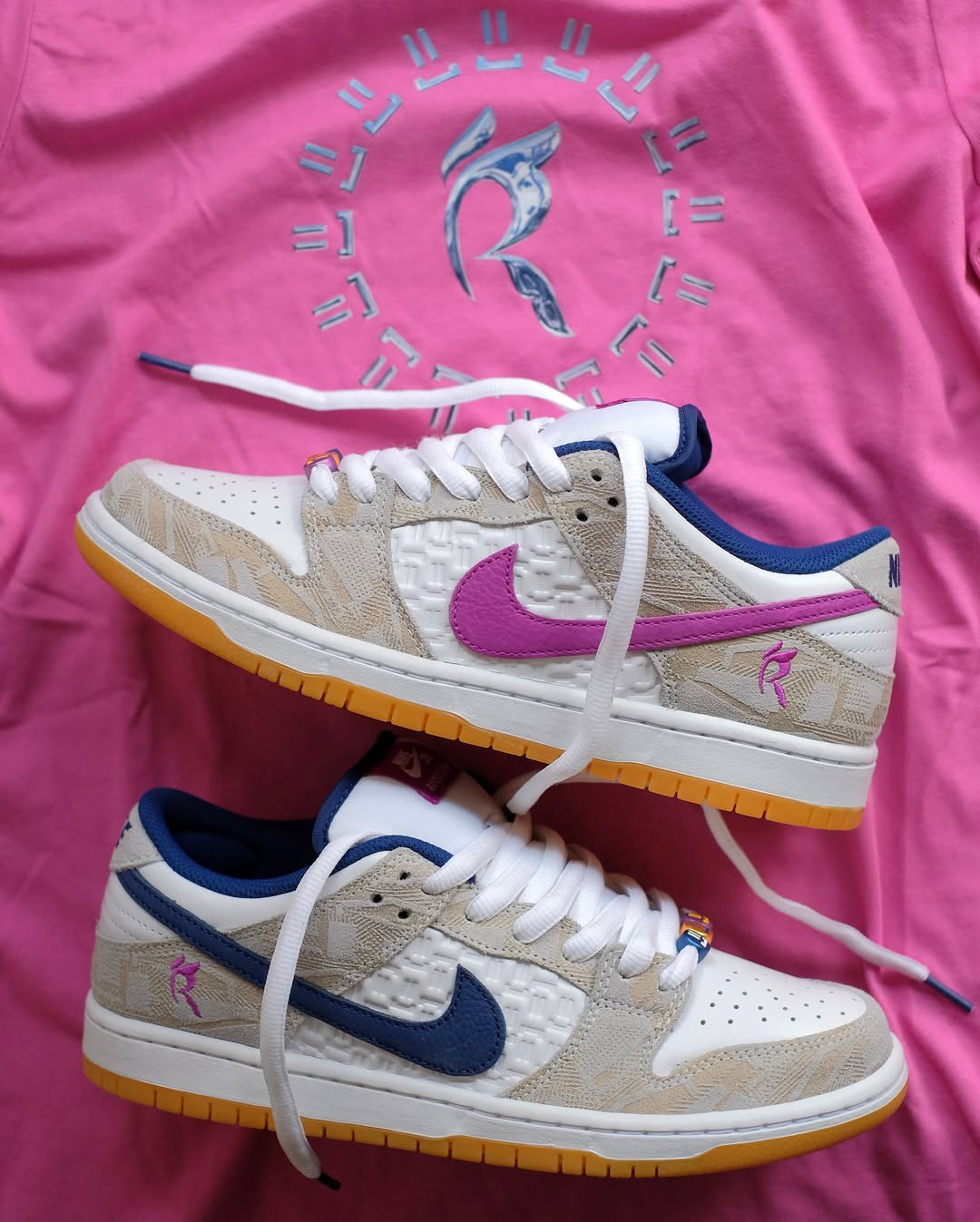 NIKE SB DUNK LOW X THE RAYSSA LEAL