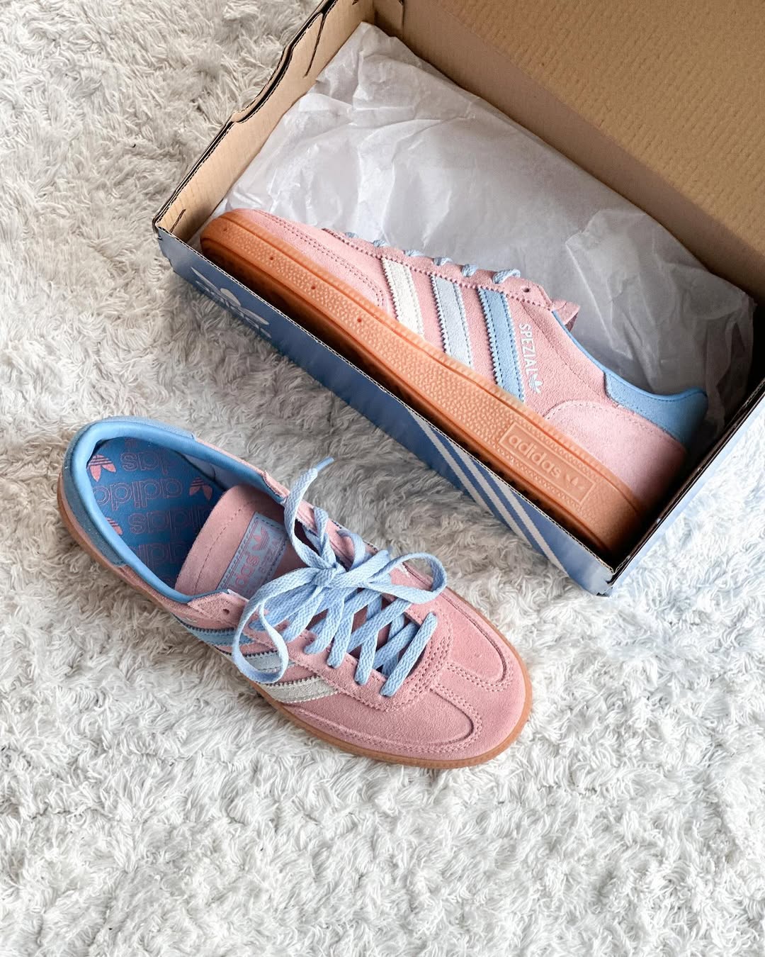 ADIDAS HANDBALL SPEZIAL PINK BLUE