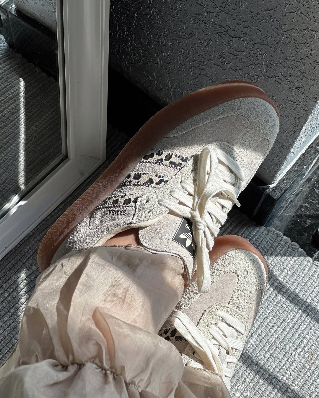 ADIDAS SAMBA LEOPARD OFF WHITE