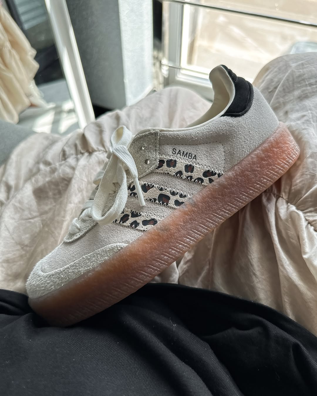 ADIDAS SAMBA LEOPARD OFF WHITE