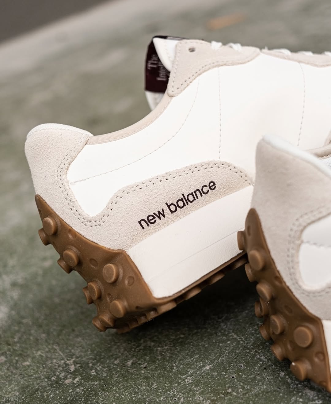NEW BALANCE 327