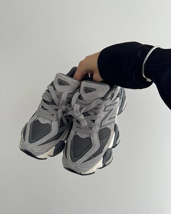 NEW BALANCE 9060 COOL GREY