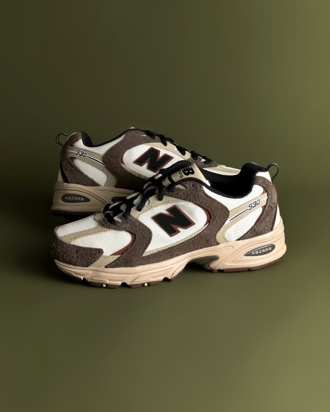 NEW BALANCE 530 DARK MUSHROOM