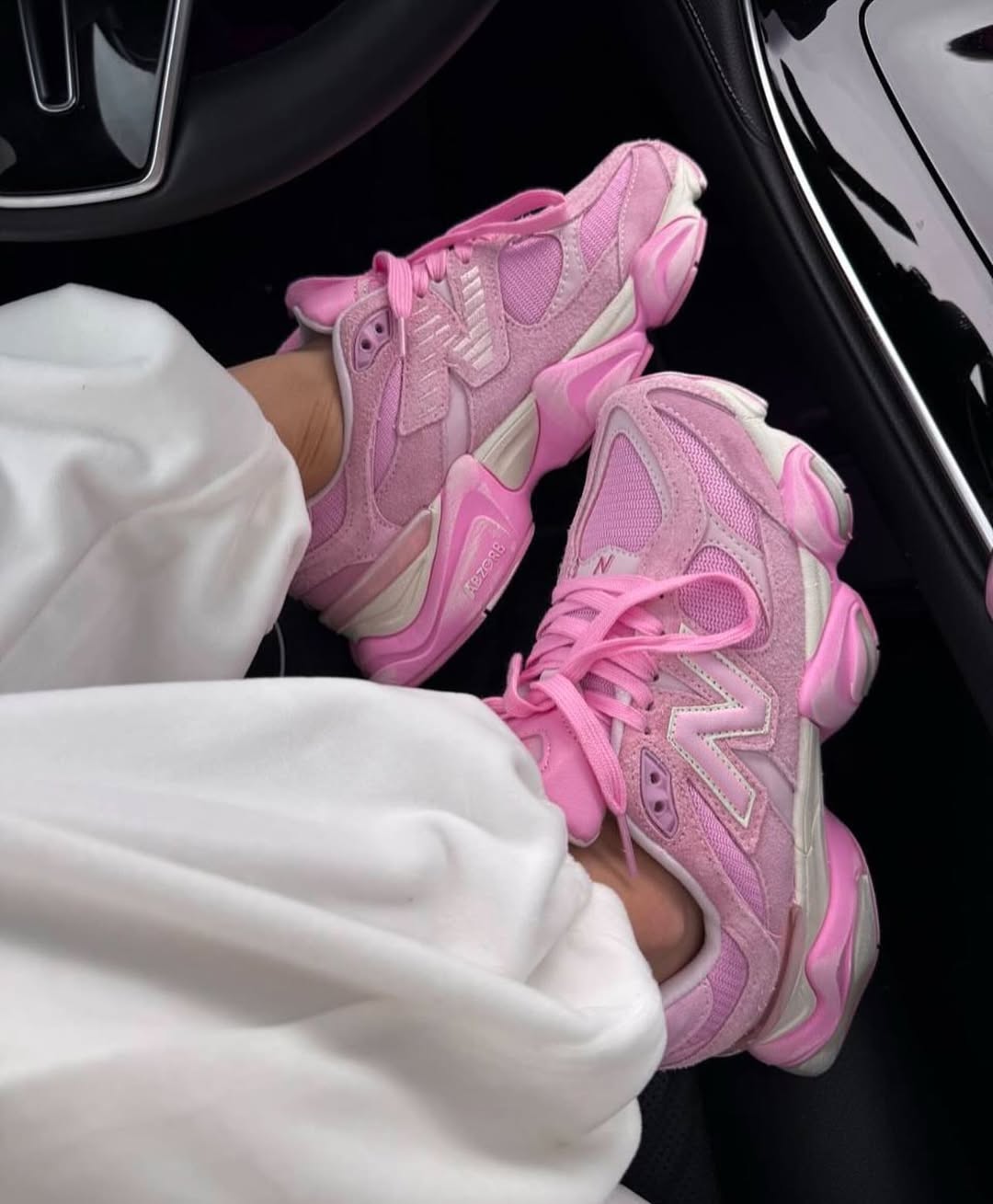 NEW BALANCE 9060 PINK OVERDYE