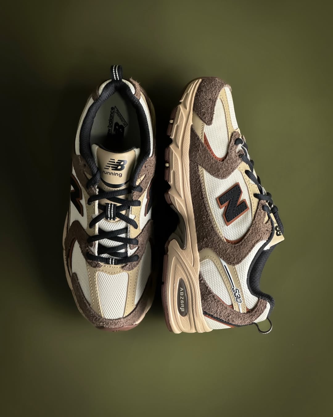 NEW BALANCE 530 DARK MUSHROOM