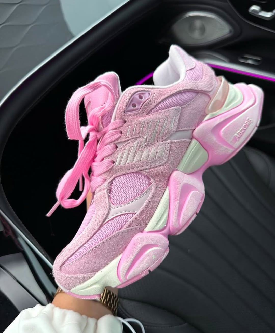 NEW BALANCE 9060 PINK OVERDYE