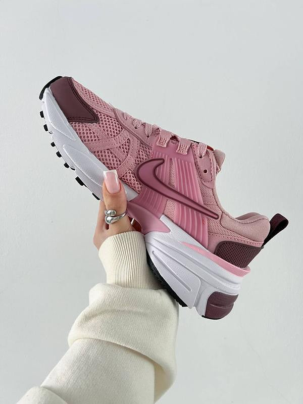 NIKE V2K RUN
