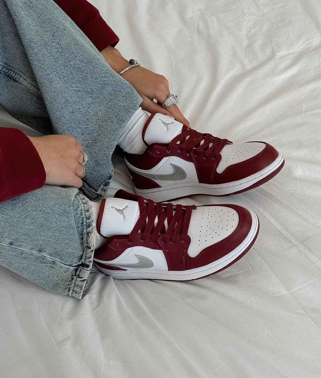 NIKE AIR JORDAN 1 LOW BORDEAUX
