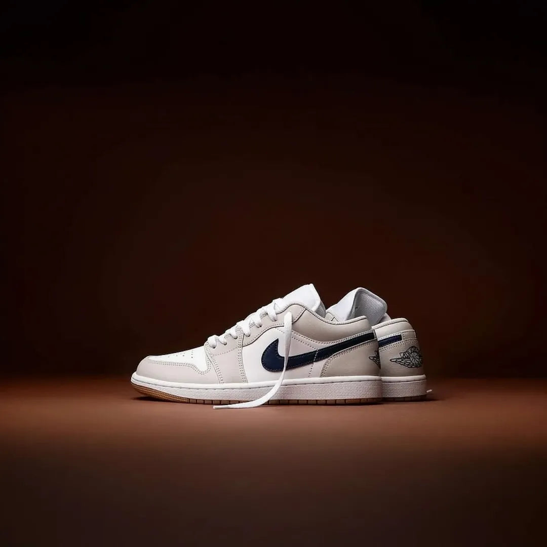NIKE AIR JORDAN 1 LOW MIDNIGHT NAVY
