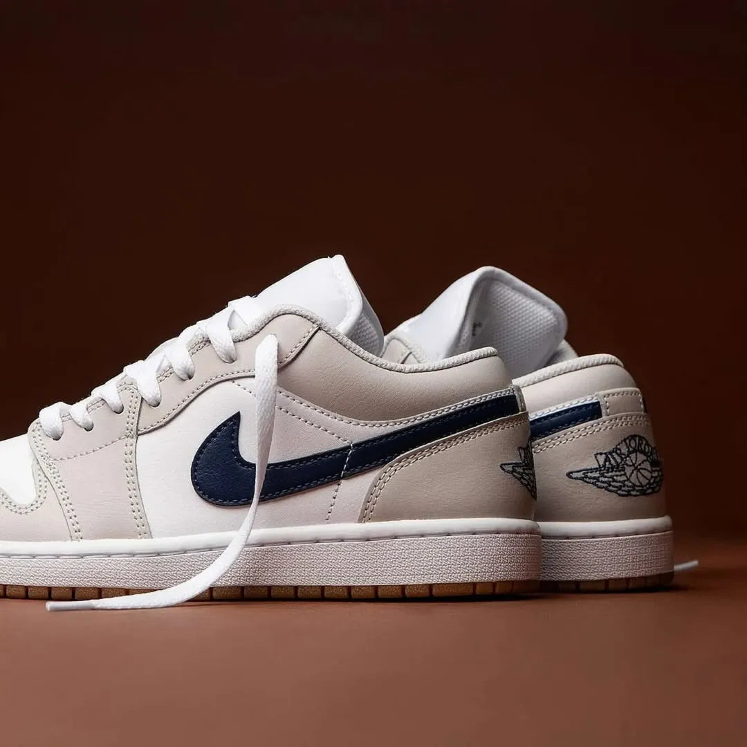 NIKE AIR JORDAN 1 LOW MIDNIGHT NAVY