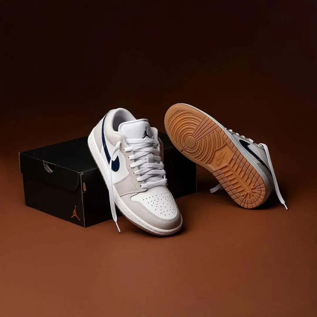 NIKE AIR JORDAN 1 LOW MIDNIGHT NAVY
