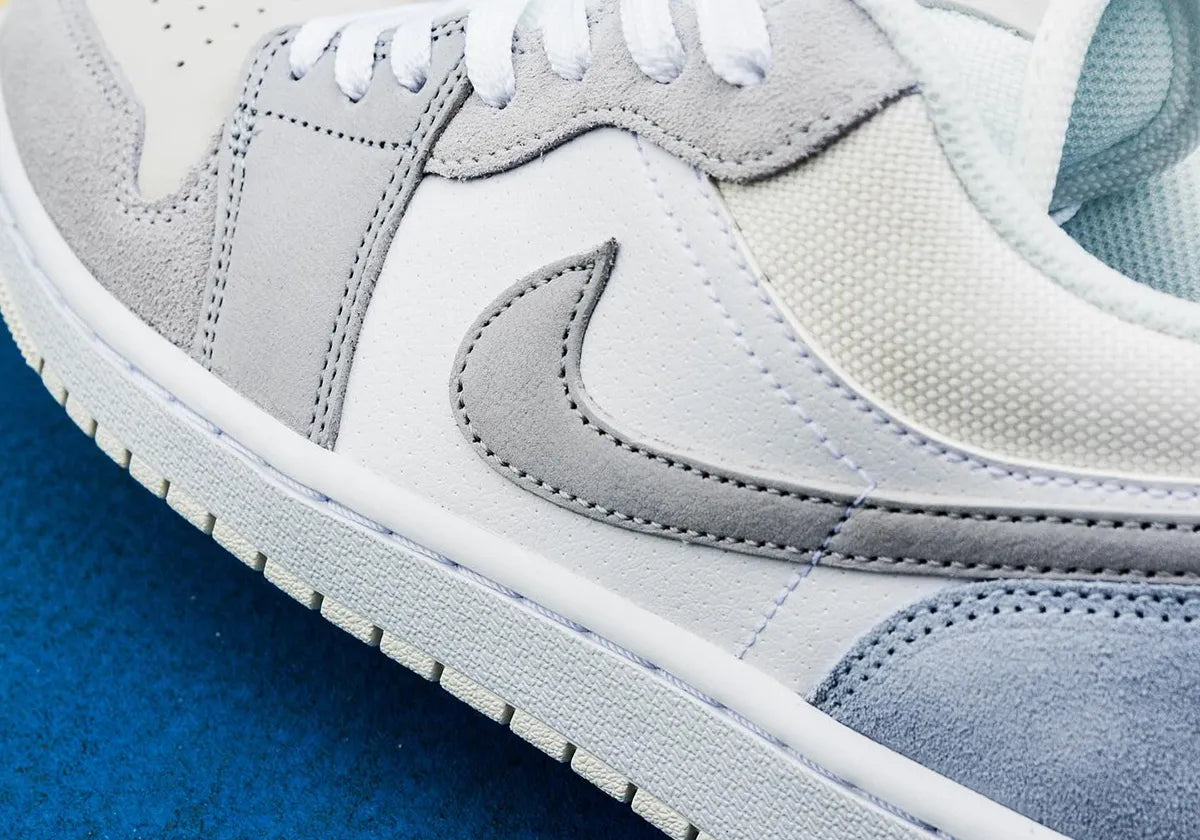 NIKE AIR JORDAN 1 LOW PARIS