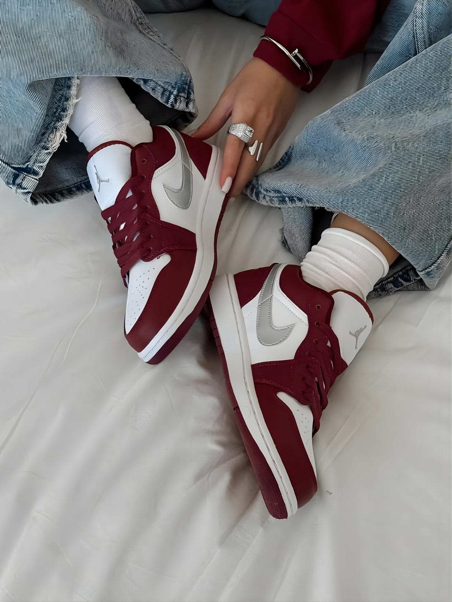 NIKE AIR JORDAN 1 LOW BORDEAUX