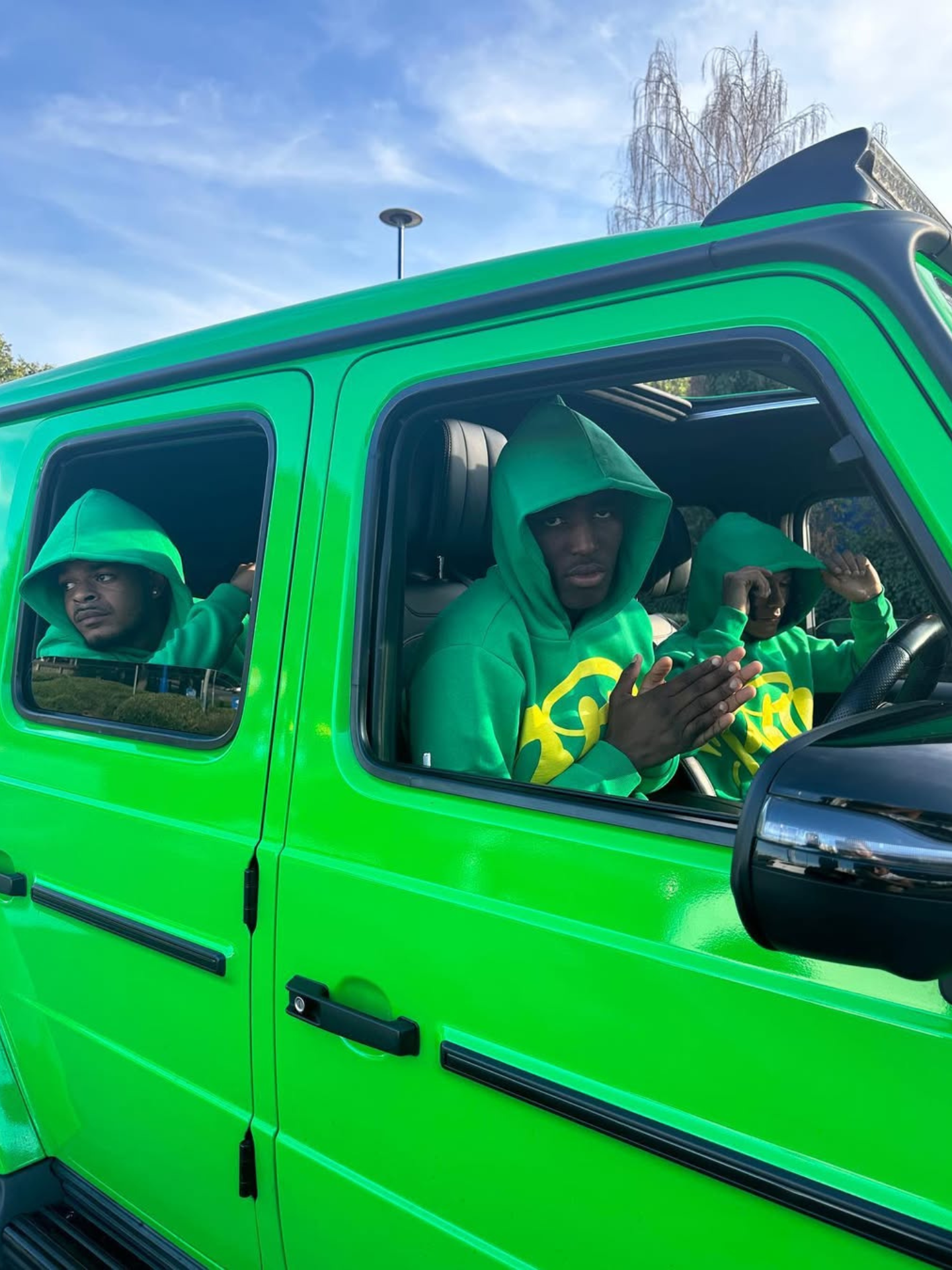 HOODIE SYNAWORLD GREEN X YELLOW