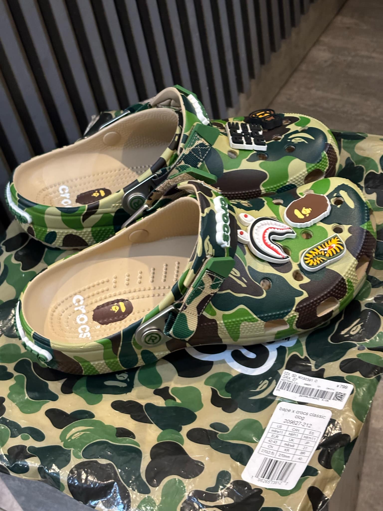 BAPE CROCS GREEN
