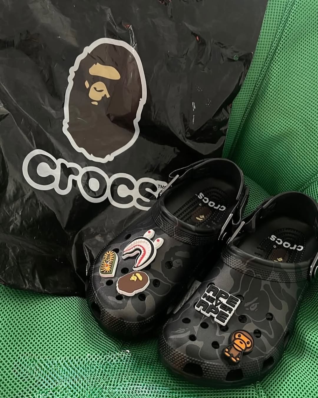 BAPE CROCS BLACK