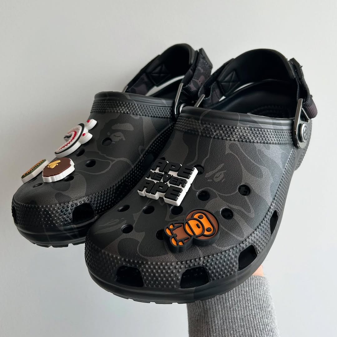 BAPE CROCS BLACK