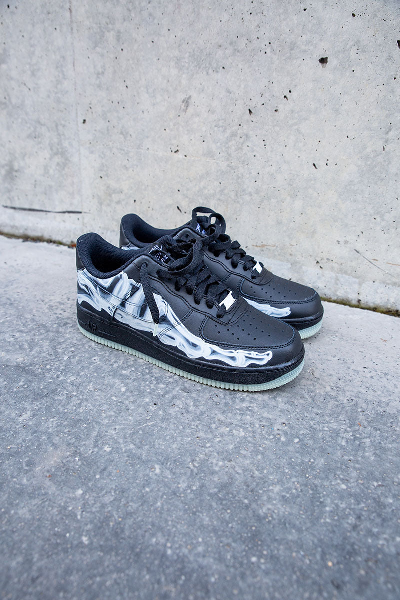 NIKE AIR FORCE SKELETON