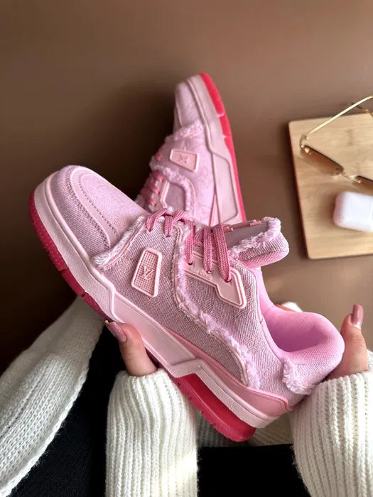 LOUIS VUITTON TRAINER TRIPLE PINK
